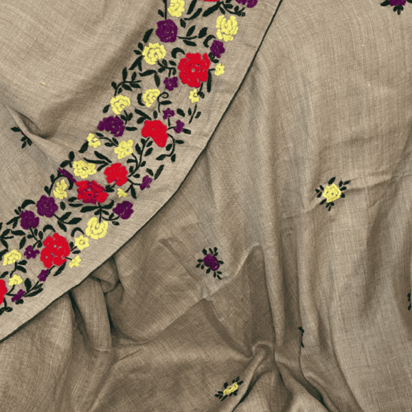 Embroidered pashmina shawl